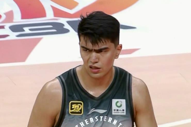 相當高效！魯吐布拉出戰(zhàn)19分鐘 7中5貢獻14分10籃板